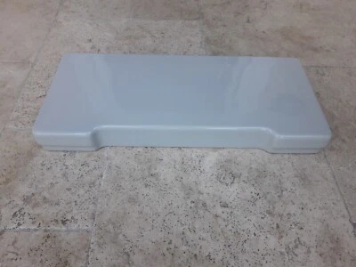 F4033 TAPA TANQUE INODORO ESTÁNDAR AMERICANO F4033 PLATA/GRIS Foto 1 de 4