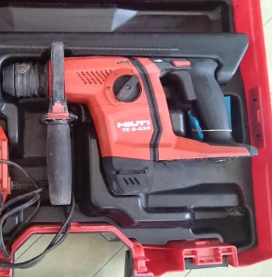 Hilti TE6 A-36 SDS Hammer Drill with chisel action in great working condition - Image 1 of 3