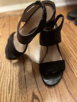 Stuart Weitzman Black Heels size 9 - Image 1 of 4