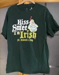 Camiseta Disney Parks L Kiss Me I Am Irish Dwarf Blancanieves - Imagen 1 de 1
