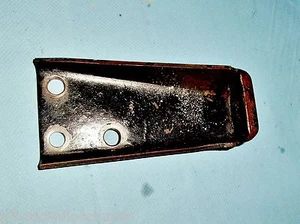 Motorhalter links von Hanomag AL 28 Oldtimer LKW (D28 Motor) - Bild 1 von 2