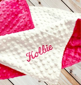 Manta Bebé Minky Punto Rosa Caliente - Regalo Baby Shower Personalizado - Regalo San Valentín - Imagen 1 de 6