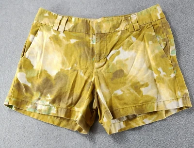 Ann Taylor LOFT Women's Shorts Green Size 0 Khaki Low Rise 4" Linen Blend Shorts - Image 1 of 4