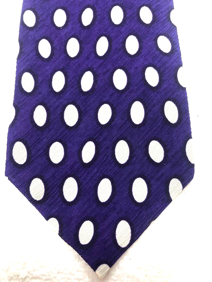 JZ RICHARDS CORBATA HOMBRE MORADO CON BLANCO 4 X 59 Foto 1 de 4