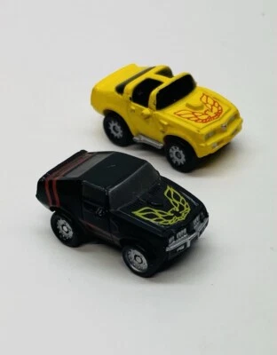 Micro Machines 1986 Galoob amarillo techo en T y negro Pontiac Trans Am Firebirds Foto 1 de 4