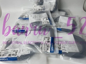 New In Box E2E-X5E1 For Omron Proximity Switch E2EX5E1 - Picture 1 of 5