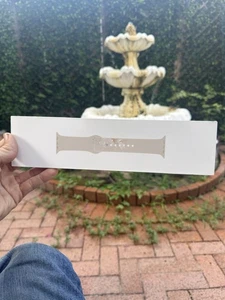 Genuine Apple Watch 38mm 40mm 41mm S/M Series 5 6 7 8 9 SE Sport Band Starlight - Picture 1 of 2
