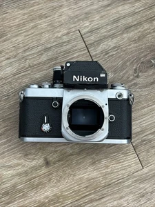 Eccellente fotocamera reflex pellicola 35 mm Nikon F2 Photomic DP-1 corpo argento - Foto 1 di 9