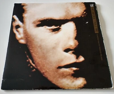 U2 - THE UNFORGETTABLE FIRE MAXI VINYL 45 RPM.PLAYS EXCELLENT. - Image 1 of 4