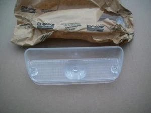 NOS MoPar 1972-1980 Dodge Truck Power Wagon Ramcharger RH Park Lamp Lens Clear - Picture 1 of 2
