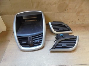 PEUGEOT 207 2006 MK1 DASH HEATER AIR VENTS WITH SILVER SURROUNDS - Picture 1 of 1