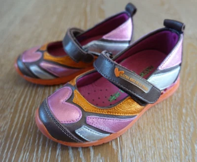 Agatha Ruiz de la Prada Toddler Girls Leather Heart Shoes Size EURO 22/US 6 EUC - Image 1 of 4