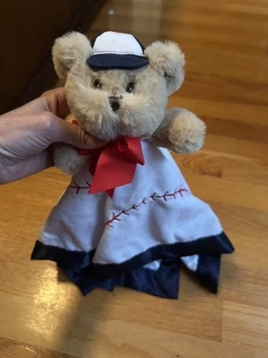Bearington Bear Béisbol Oso de Peluche Manta de Seguridad Lovey Borde Satinado Foto 1 de 4