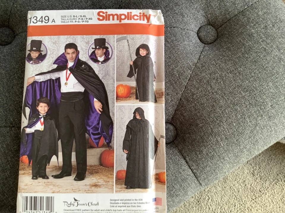 Simplicity Pattern 1349 Boys and Men’s Capes Halloween S-L/S-XL Brand New Uncut - Image 1 of 1