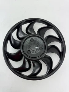 2021-2025 NISSAN ROGUE 1.5L ENGINE RADIATOR COOLING FAN BLADE W/ MOTOR OEM - Picture 1 of 4