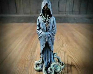 Cthulhu Grim Reaper Statue, H.P. Lovecraft Monster - Picture 1 of 7