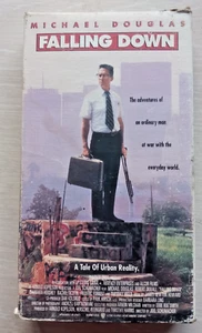 Falling Down (VHS, 1993) Michael Douglas - Picture 1 of 9