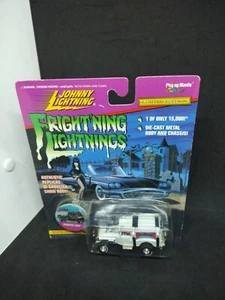 Johnny Lightning White Frightning Lightnings Series 2 Die Cast - Picture 1 of 5