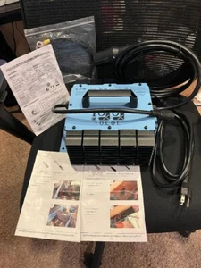 10L0L 18 AMP Golf Cart Battery Charger, MODEL - HM4818L - Picture 1 of 5