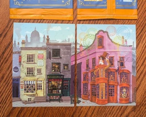 Harry Potter Minalima Winkelgasse Mystery Postkarte Lot Weasley's Wizard Wheezes - Bild 1 von 4