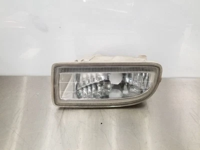 Toyota Landcruiser 2001 parachoques delantero montado antiniebla conductor izquierdo Foto 1 de 4