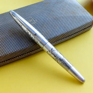 Vintage Pilot Namiki Sterling Silver Geisha Motif 18K Gold Nib Fountain Pen - Picture 1 of 10