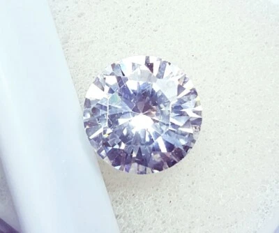 5.00+ Ct White Zircon Round Shape Loose Gemstone Cambodian With Free Gift - Image 1 of 4