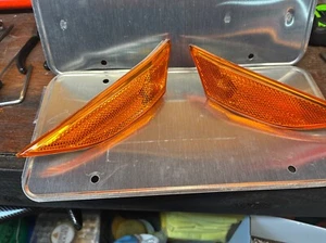 2015 porsche cayman s factory sidemarker lights - Picture 1 of 2