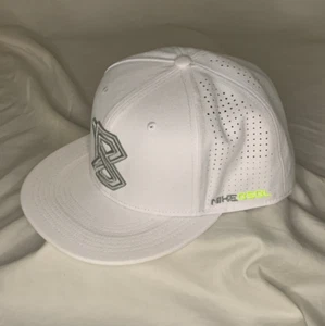 RARE Nike Baseball BSBL Dri-FIT True Vapor Cap High Crown Flat Bill Fitted 7 3/8 - Picture 1 of 8