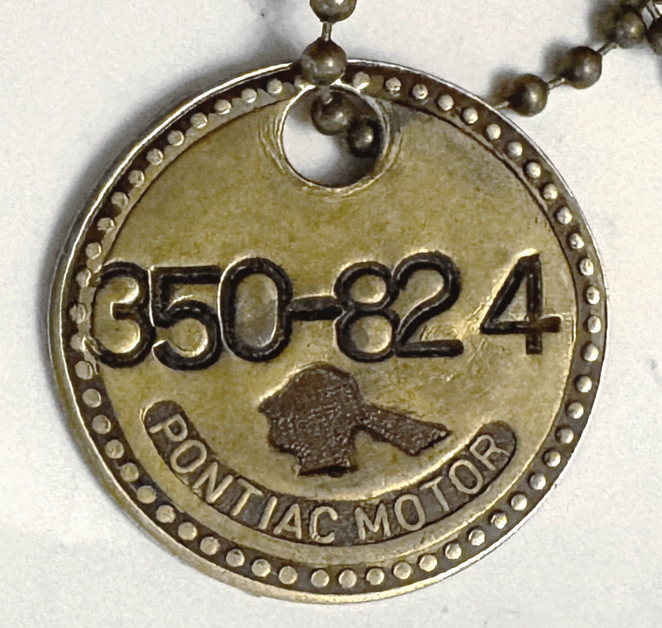 Etiqueta de latón de verificación de herramientas de colección Pontiac Chief con cabeza de jefe indio; fábrica automotriz Foto 1 de 1