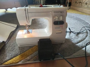 Janome MyStyle 22 Electric Sewing Machine - Picture 1 of 6
