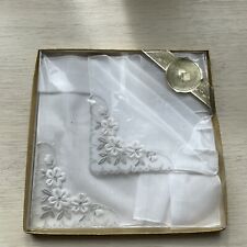 2 Alte  Taschentücher mit Häkelspitze u. Blüten-Ornamente Rein Maco