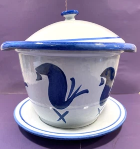 Husqvarna Cast Iron Enamelware 3 Piece Bean Pot Blue Birds Roosters Sweden - Picture 1 of 9