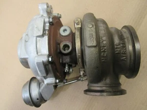2012-2016 BMW M5 M6 F10 F06 F12 F13 S63N 4.4L V8 LEFT TURBOCHARGER 5-8 OEM 17557 - Picture 1 of 12