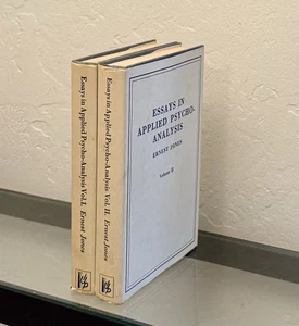 Ernest Jones Essays In Applied Psycho Analysis-Vol I & II 1964 HC/DJ/Vintage - Imagen 1 de 15