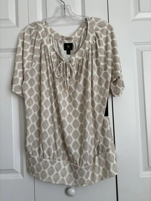 JM КОЛЛЕКЦИИ ЖЕНЩИН ТОПЫ БЕЖЕВЫЙ/БЕЛЫЙ ПУЛОН ПЛЮС РАЗМЕР 1 X И 2 X РАЗДЕЛИТЬ ШЕИ - Изображение 1 из 4