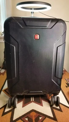 Equipaje de viaje SwissGear 19" negro policarbonato carcasa rígida 8 ruedas giratorio 6518 Foto 1 de 4