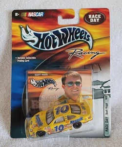 Hot Wheels NASCAR Race Day Scott Riggs #10 Nesquik Ford 1:64 Diecast Mattel 2000 - Picture 1 of 4