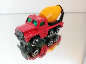 Matchbox Superfast n. 19 camion di cemento - Foto 1 di 6