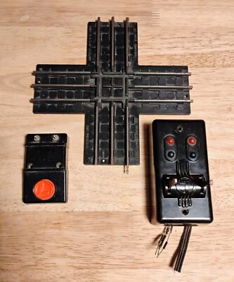 Lionel Control Switches No 1020 Crossing Lot Of 2 Model Train - Image 1 of 4