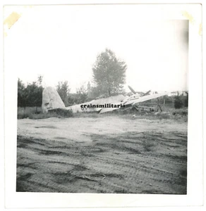Orig. Foto Messerschmitt Me 410 Hornisse Flugzeug Wrack in AUGSBURG Bayern 1945 - Bild 1 von 1