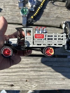 Chevy Serie D 1923 camioneta pick-up propano 1:32 colección clásica  - Imagen 1 de 3