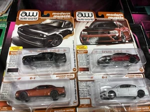 1/64 AUTO WORLD MODERN MUSCLE 2023 DODGE CHALLENGER Srt And Charged Lot Of 4 - Foto 1 di 3