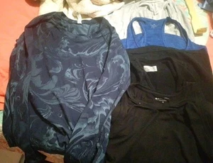 Lot Of Five Athleta Women’s 4 Tank Tops & 1 Long SleeveSz Small - Picture 1 of 6