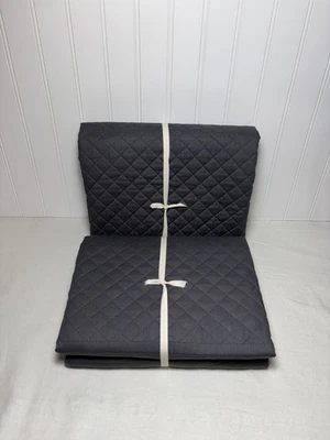 Pottery Barn Heirloom Scallop Quilted Shams ~ Евро ~ Уголь ~ Пара - Изображение 1 из 4