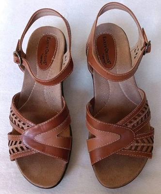 EARTH ORIGIN КОЖИ СЛИНГА САНДАЛИИ КАБЛУКИ РАЗМЕР 8,5 М - Изображение 1 из 4