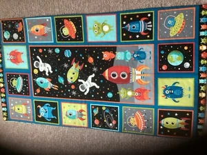 baby cot quilt - Picture 1 of 2