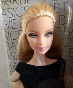 Barbie Basics Doll Model No. 01 Collection 001 Black Label 2009 Mackie Face NRFB - Picture 1 of 11