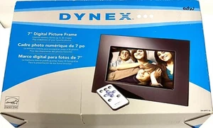 Dynex DX-DPF7A 7" Digital Picture Frame - Picture 1 of 5