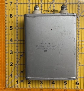 Condensatore Cornell Dubilier 10uF 600v TJH6100 grado militare terminale a vite - Foto 1 di 4